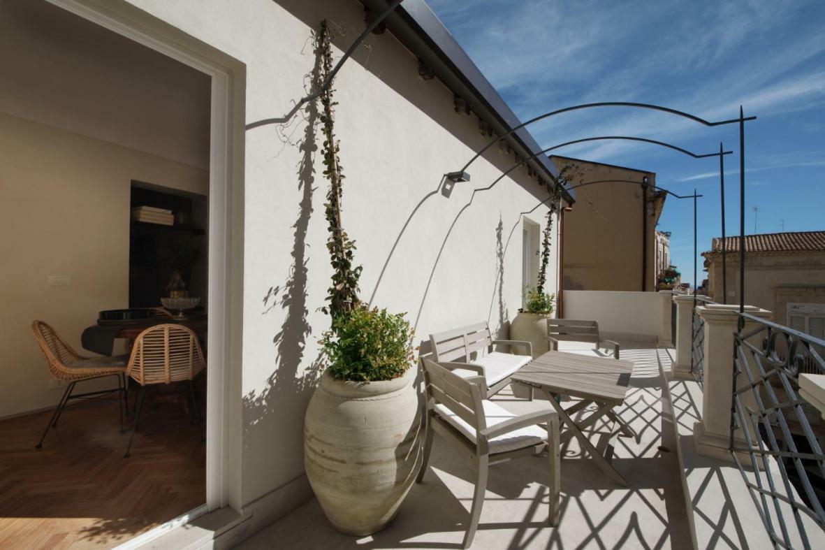 Suite San Giuseppe 2 Syracuse ภายนอก รูปภาพ